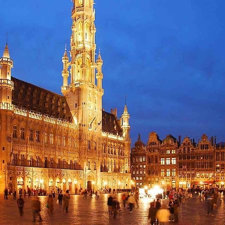 Albert 20 Brussels-Charleroi-Airport Экстерьер фото